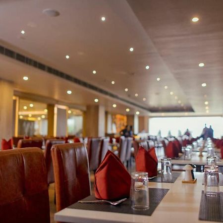 Hotel Prism - A Boutique Hotel Jorhāt Dış mekan fotoğraf