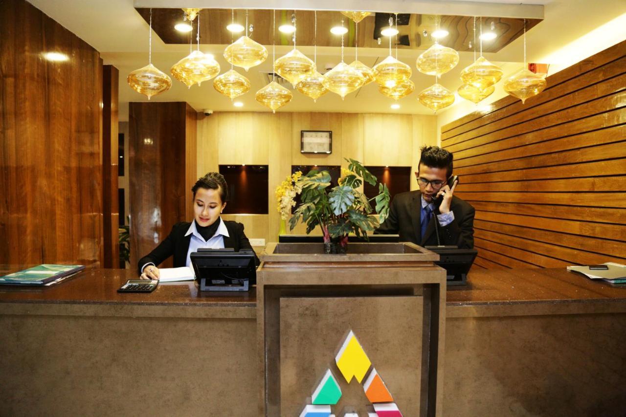 Hotel Prism - A Boutique Hotel Jorhāt Dış mekan fotoğraf